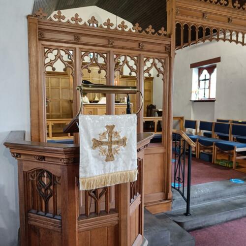 Trinity Church Monifieth - Altar/Pew